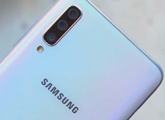 سعر و مواصفات Samsung Galaxy A70 مميزات وعيوب سامسونج A70 موبيزل