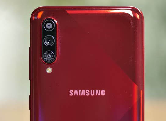 Samsung Galaxy A70s | Review | NEW AGE  Samsung-Galaxy-A70s-Camera